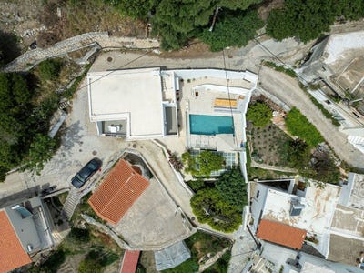 /international/gr/mirthios-crete-310106596021/