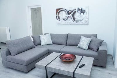 /international/gr/arachthou-glyfada-attica-310093845354/