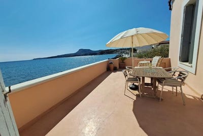 /international/gr/kalives-crete-310100387418/
