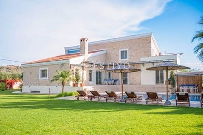/international/gr/chania-crete-310099625538/
