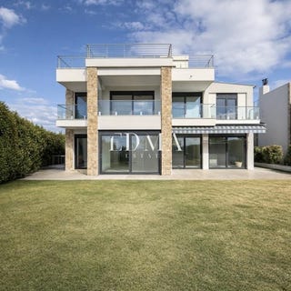 /international/gr/thermi-macedonia-thrace-310105793077/