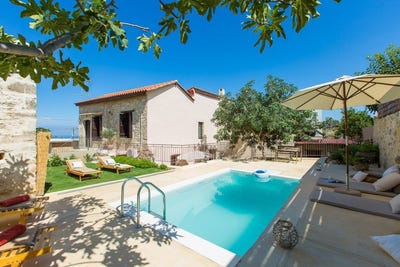 /international/gr/mesi-crete-310107648997/