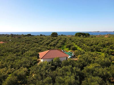 /international/gr/2mv6-f3-trifylia-peloponnese-western-greece-and-ionian-310108756276/