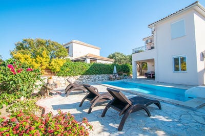 /international/gr/tragaki-tragaki-peloponnese-western-greece-and-ionian-310097953446/