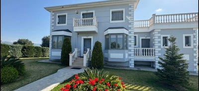 /international/gr/amarinthos-thessaly-and-central-greece-310108330265/