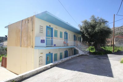 /international/gr/agia-marina-attica-310108138570/