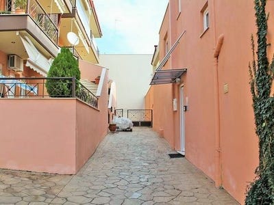 /international/gr/neapoli-crete-310103787806/