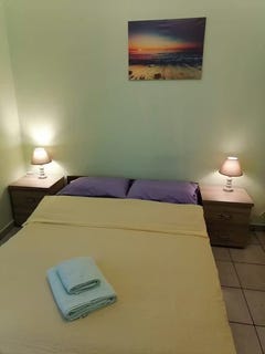 /international/gr/acharnon-athens-attica-310093858952/