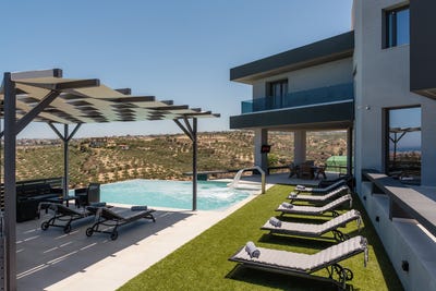 /international/gr/gournes-crete-310108676961/?lang=th