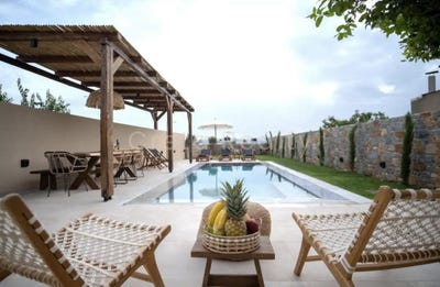 /international/gr/archangelos-crete-310107599281/