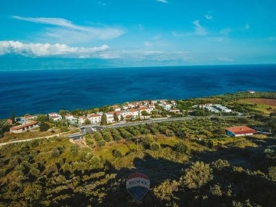 /international/gr/petalidi-peloponnese-western-greece-and-ionian-310103330710/