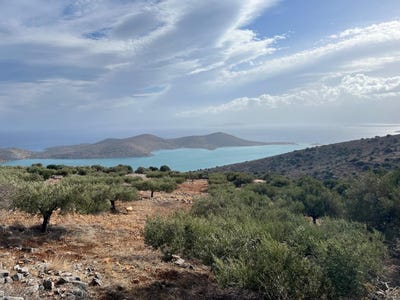 /international/gr/elounda-crete-120089574094/