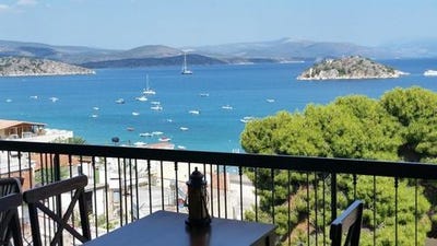 /international/gr/asini-peloponnese-western-greece-and-ionian-310103791404/