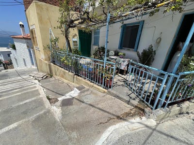 /international/gr/poros-trizinias-attica-120094203616/