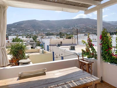 /international/gr/parikia-paros-south-aegean-310108526930/