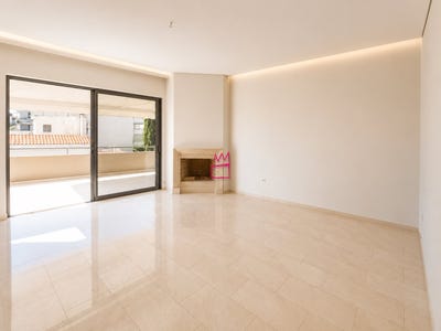 /international/gr/glyfada-attica-310109023192/?lang=de