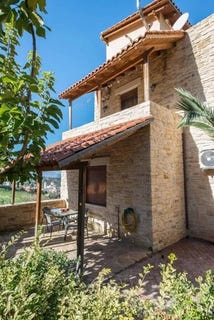 /international/gr/pombia-crete-310108465949/