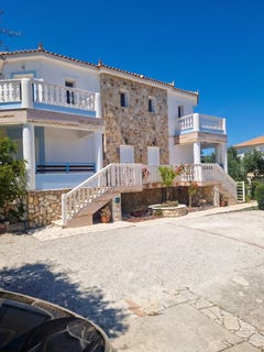 /international/gr/pv85-9p-agios-sostis-peloponnese-western-greece-and-ionian-310108643665/