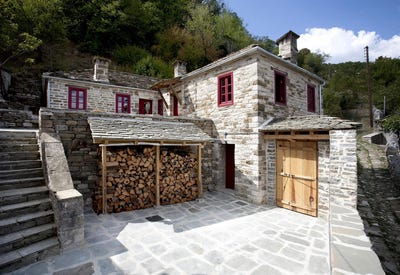/international/gr/ioannina-epirus-western-macedonia-310103567132/
