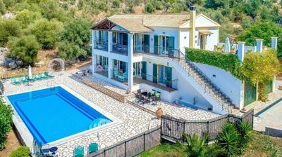 /international/gr/corfu-peloponnese-western-greece-and-ionian-310108453519/