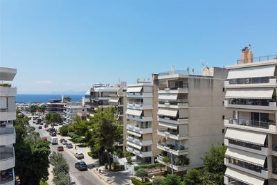 /international/gr/glyfada-attica-310108406828/