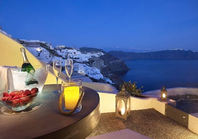 /international/gr/santorini-aegean-310106576287/