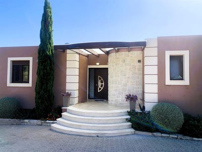 /international/gr/kalyves-crete-310104935802/