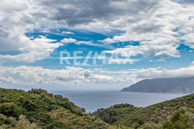/international/gr/-thessaly-central-greece-310108792635/