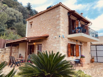/international/gr/chania-crete-310098353737/