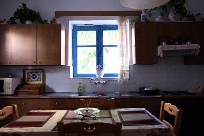 /international/gr/pombia-crete-310102314415/