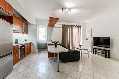 /international/gr/georgiou-theotoki-pireas-attica-310098804206/