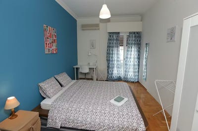 /international/gr/filolaou-athens-attica-310093835895/