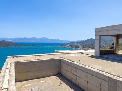/international/gr/elounda-crete-310102264099/