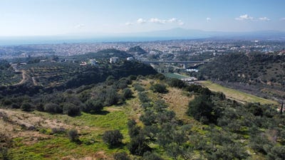 /international/gr/kalamata-peloponnese-western-greece-and-ionian-310107499120/