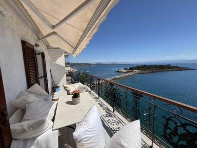/international/gr/githio-peloponnese-western-greece-and-ionian-310103223560/