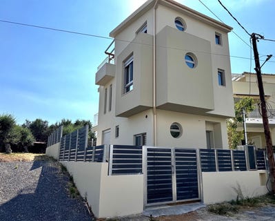 /international/gr/profitis-ilias-peloponnese-western-greece-and-ionian-310109228477/