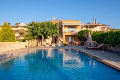 /international/gr/karteros-crete-310108289848/