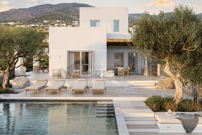 /international/gr/paros-aegean-310105745928/