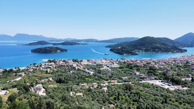 /international/gr/lefkada-peloponnese-western-greece-and-ionian-310108129422/