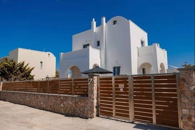 /international/gr/santorini-aegean-310103792320/