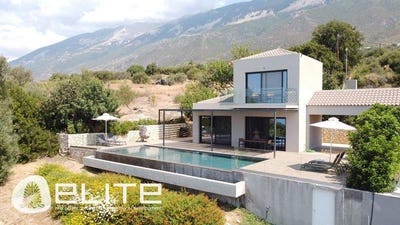 /international/gr/poros-peloponnese-western-greece-and-ionian-120095883718/