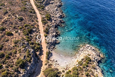 /international/gr/peloponnese-western-greece-and-ionian-310108407343/
