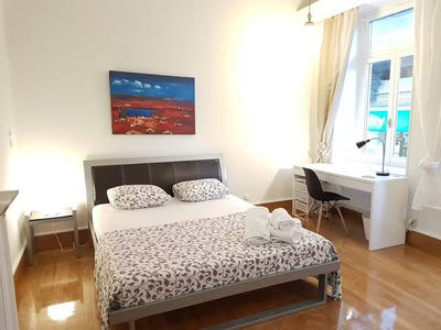 /international/gr/iakinthou-athens-attica-310093818845/