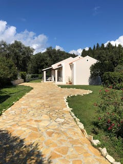 /international/gr/afionas-peloponnese-western-greece-and-ionian-310098711289/?lang=en