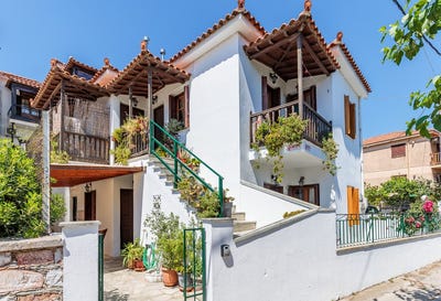 /international/gr/skopelos-thessaly-central-greece-310107523757/