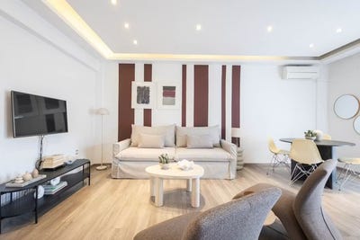 /international/gr/kyprou-glyfada-attica-310093847277/