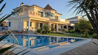 /international/gr/platania-oropou-attica-310106484280/