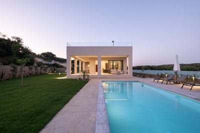 /international/gr/tavronitis-crete-310103493269/