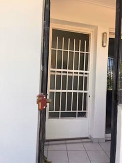 /international/gr/konstantinidi-pireas-attica-310108484357/