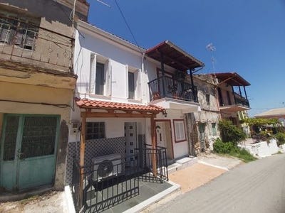 /international/gr/corfu-peloponnese-western-greece-and-ionian-310103791700/